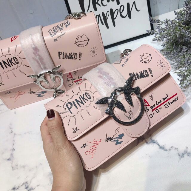 Túi Pinko