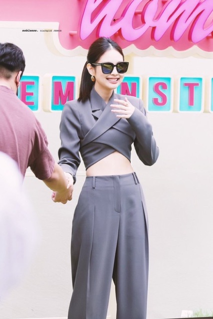 Set đồ Jennie Blackpink