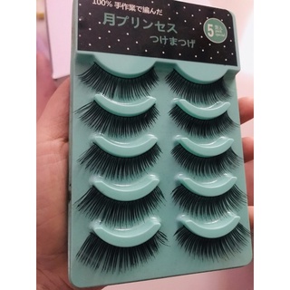 mi mắt mèo cho mắt bé