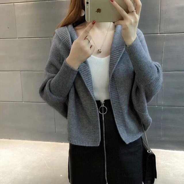 Áo khoác len mũ cánh rơi