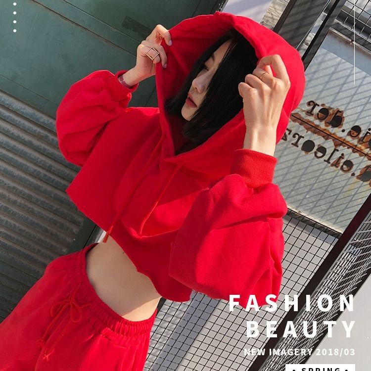 Bộ Quần Áo Thể Thao Phong Cách Hàn Quốc Năng Động Cho Nữ