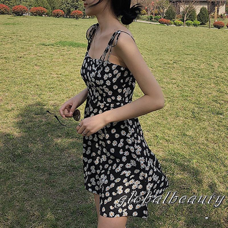 Đầm Chữ A Hai Dây Cổ Thuyền Họa Tiết Hoa Cúc Nhỏ Thời Trang Cho Nữ | BigBuy360 - bigbuy360.vn