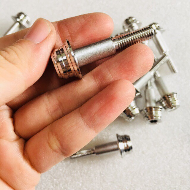 Ốc tay thắng INOX 304 đầu salaya gắn cho xe số