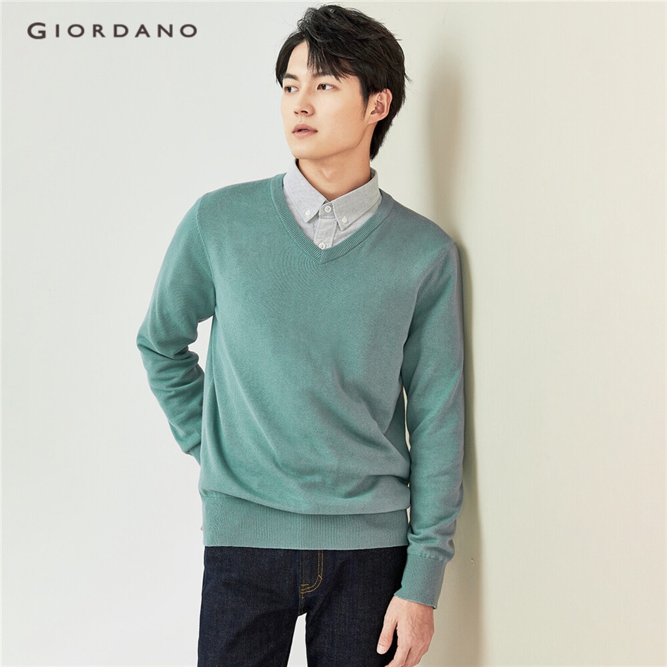 Áo len GIORDANO 18052604 cổ chữ V trùm đầu chất vải cotton thoải mái trẻ trung thường ngày thu đông cho nam