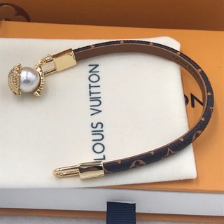 Vòng Tay Louis Vuitton Thời Trang Thanh Lịch