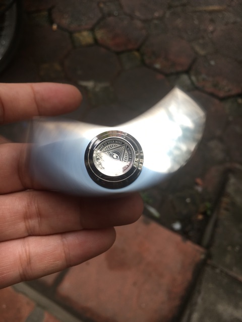 Con quay giải trí Anunnaki