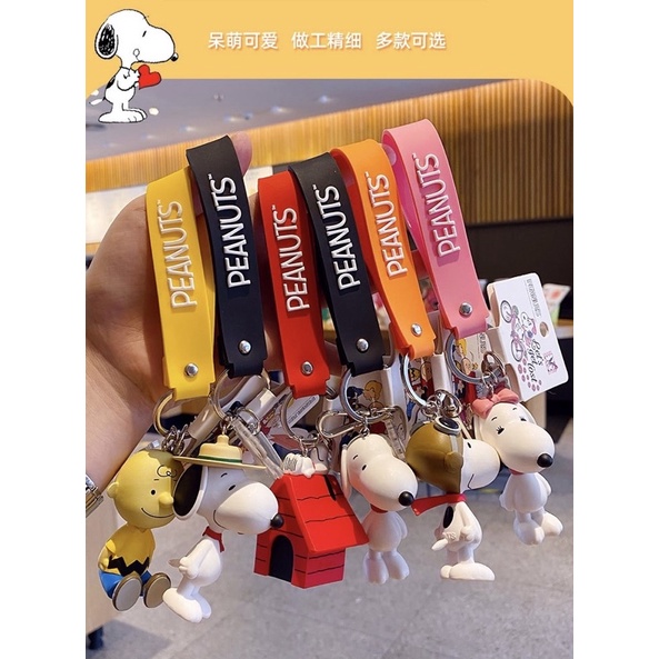 Móc khoá Snoopy nhân vật hoạt hình tuổi thơ