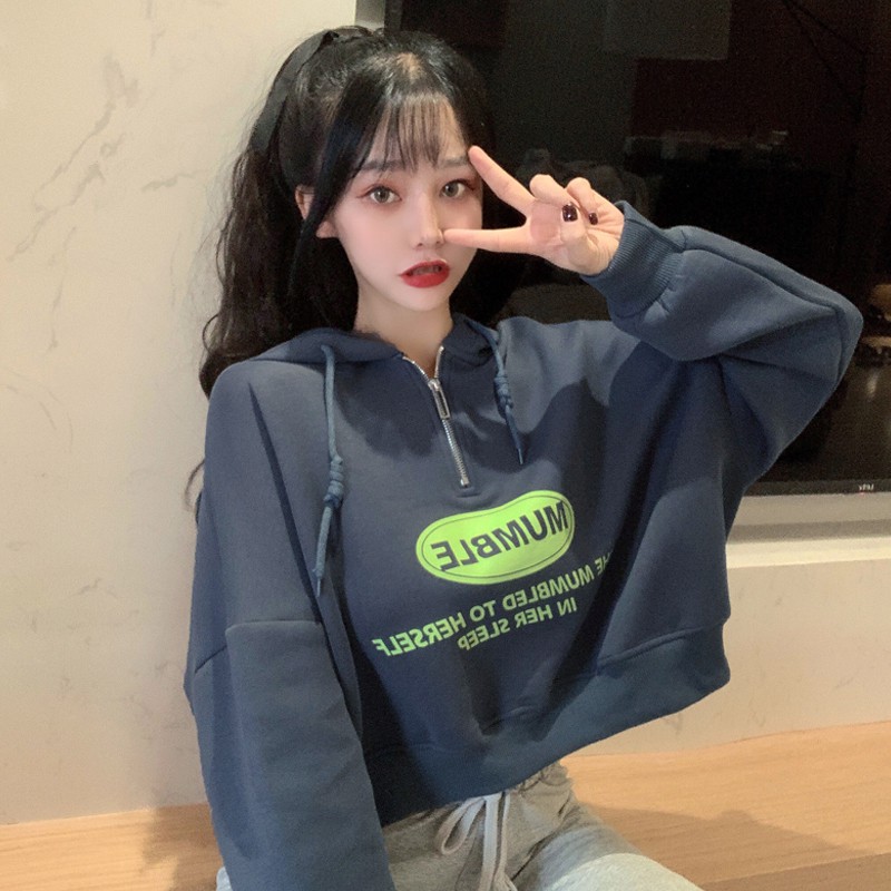 Áo hoodie dáng croptop salt casual (sẵn xanh)