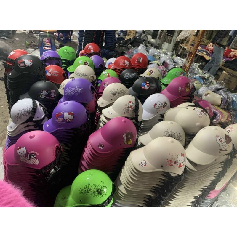 Mũ bảo hiểm thời trang