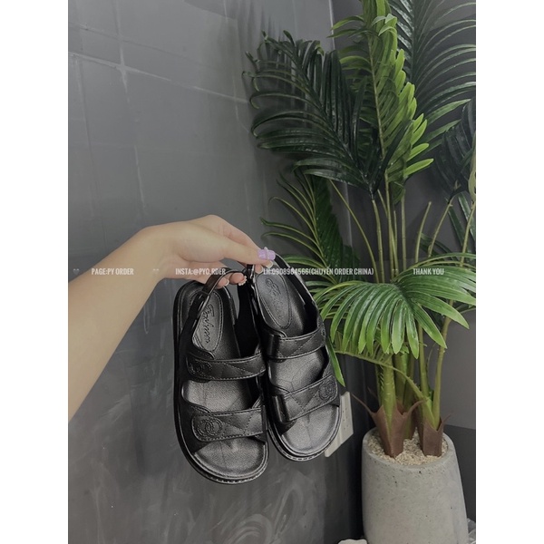 Giày sandal nữ mẫu hiệu chất nhựa dẻo hàng chuẩn quảng châu