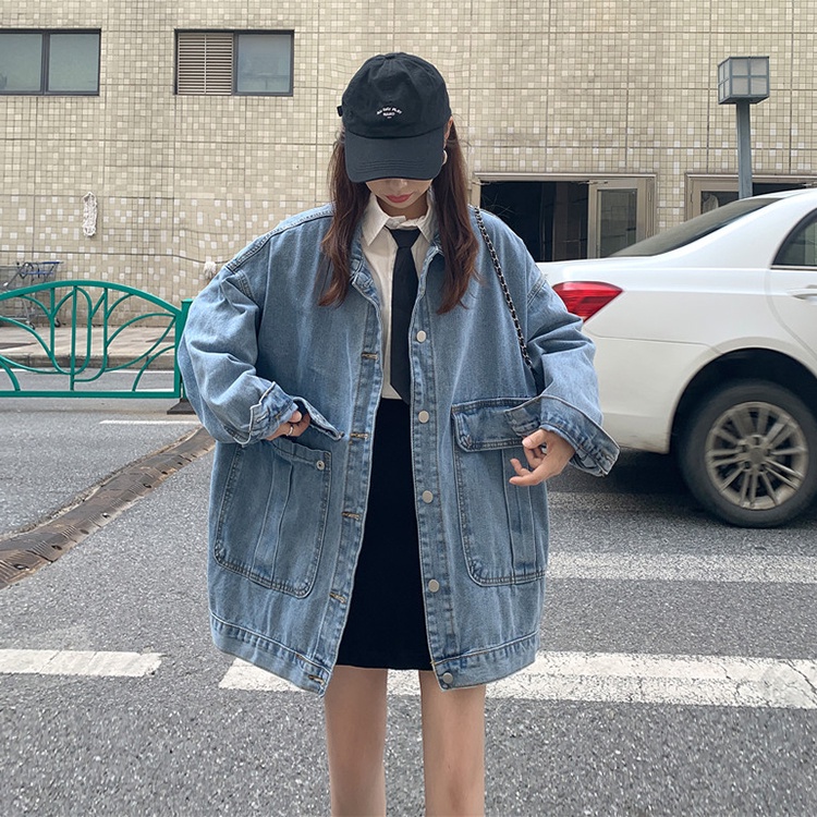 Áo khoác jean ulzzang denim nữ hottrend, áo khoát jacket nữ dài tay phối túi bự chất denim 8223