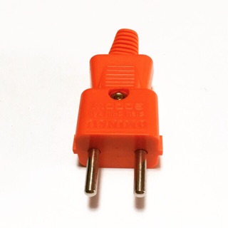 Phích cắm chịu tải 3000w Ominsu đế đúc vuông - Mẫu mới