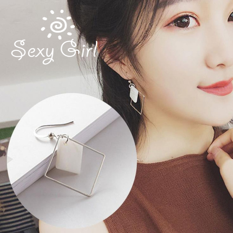 Bông Tai Vỏ Sò Tự Nhiên Hình Vuông Màu Trắng Phong Cách Hàn Quốc Đơn Giản Quyến Rũ Cho Nữ