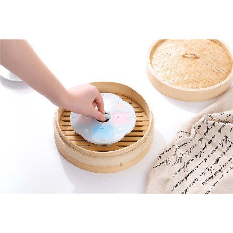 Khuôn silicone cao cấp KidsWorld làm bánh cho bé hình con vật có nắp đậy