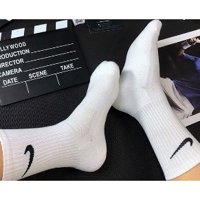 Tất nike dệt kim.