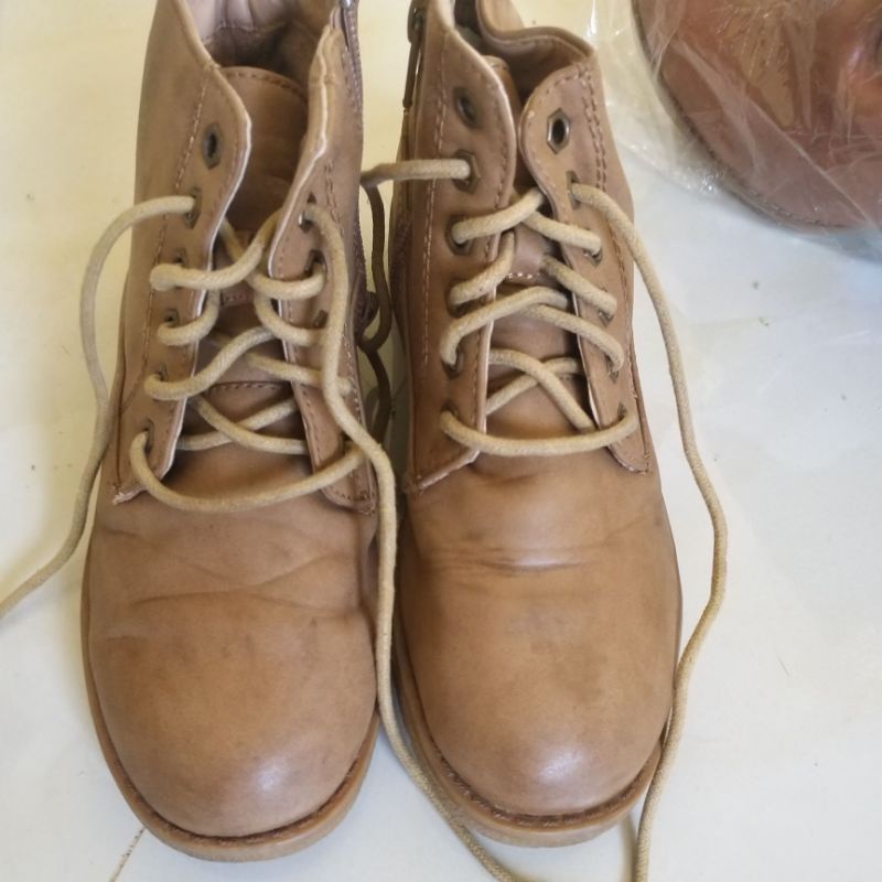 Giay bôt da size 36