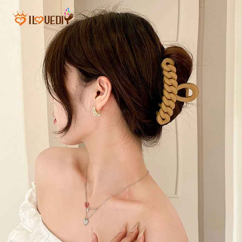 Kẹp Tóc Phối Xích Hình Cá Mập Màu Trà Sữa Độc Đáo Tinh Tế Thời Trang Cho Nữ