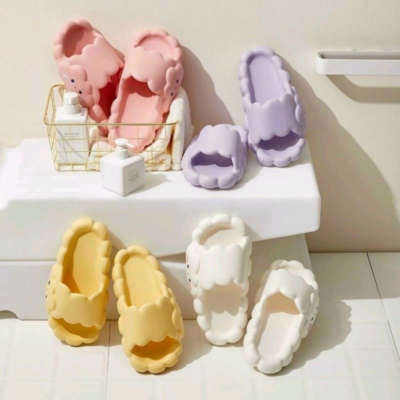 Dép Nữ Chống Trượt Kiểu Dáng Hình Đám Mây Dễ Thương