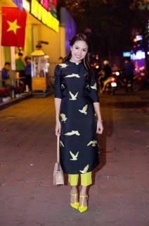 Áo dài gấm - ko kèm quần ( có hình thật)