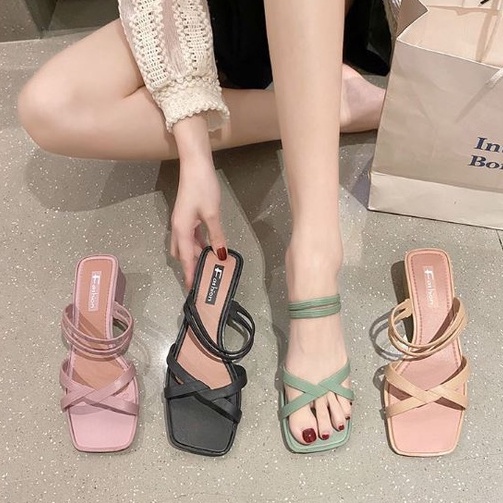 Giày Cao Gót Nữ Phối Dây Kiểu Dáng Xinh Xắn, Phong Cách Trẻ Trung Chất Nhựa Mềm Êm Chân