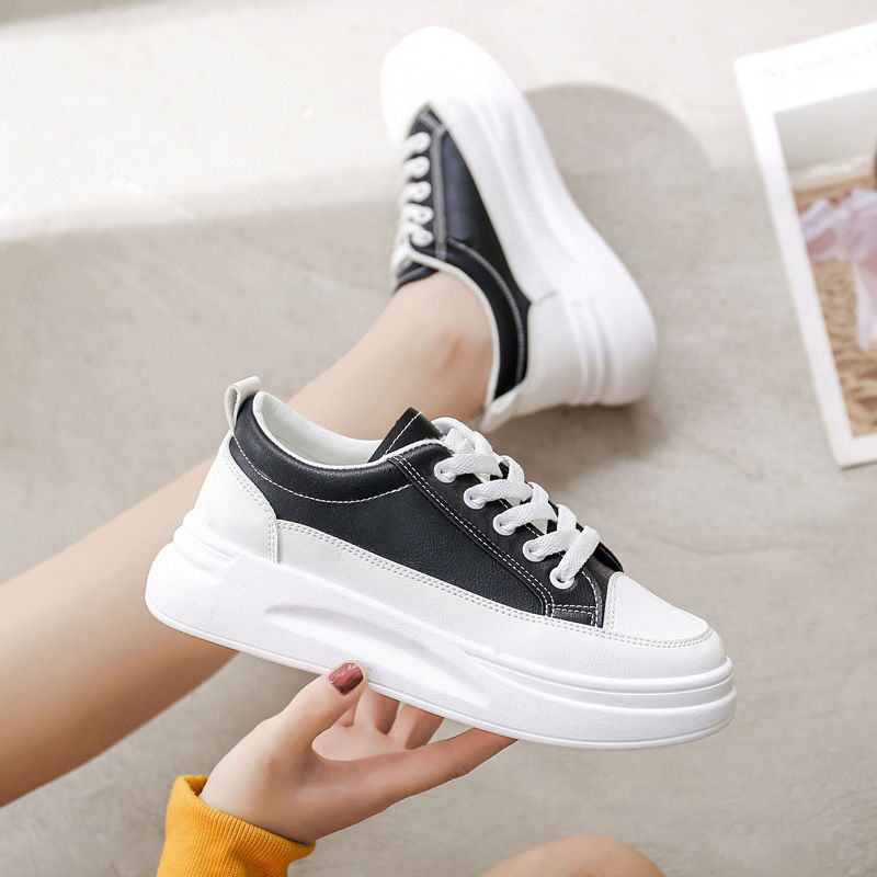 Giày thể thao năng động dễ phối đồ thời trang dành cho nữ