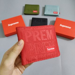 Ví Supreme