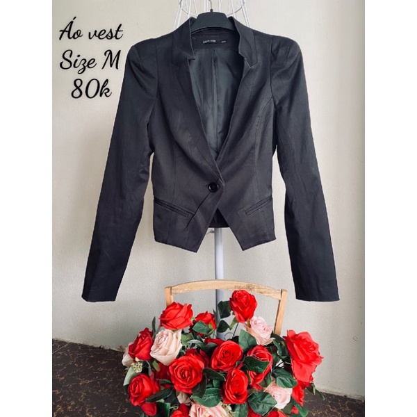 Áo khoác vest dáng ngắn
