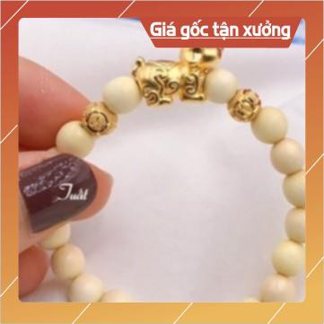 VÒNG DÂU TUỔI TUẤT