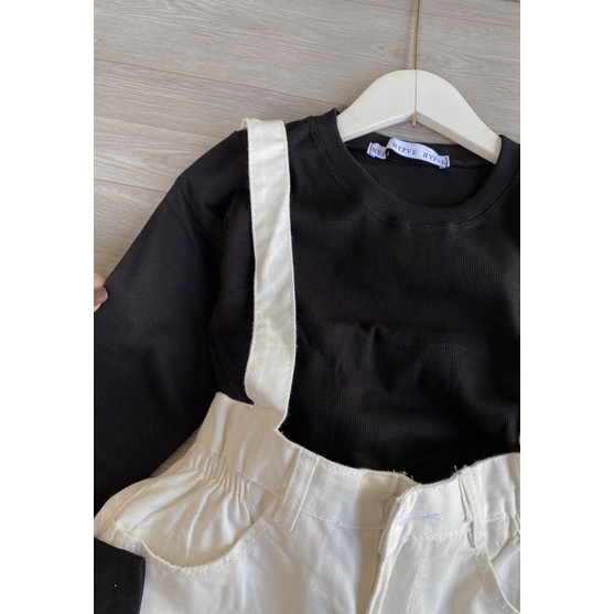 Áo thun gân trơn cổ tròn tay dài ôm body croptop