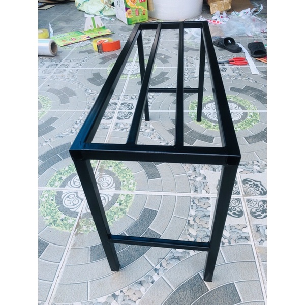 Kệ thép Dài 70cm.Rộng 25cm. Cao 40cm. 4 chân- 2 giằng chân- Hộp thép 20*20mm