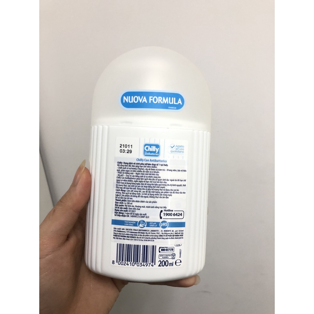 Combo 2 chai Dung dịch vệ sinh phụ nữ Chilly Con Antibatterico - Kháng khuẩn tuyệt đối -  số 1 tại Italy - (200ml/chai)