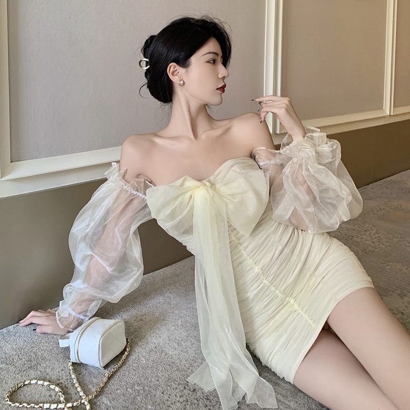 Đầm Trễ Vai Tay Dài Phối Nơ Nữ Tính