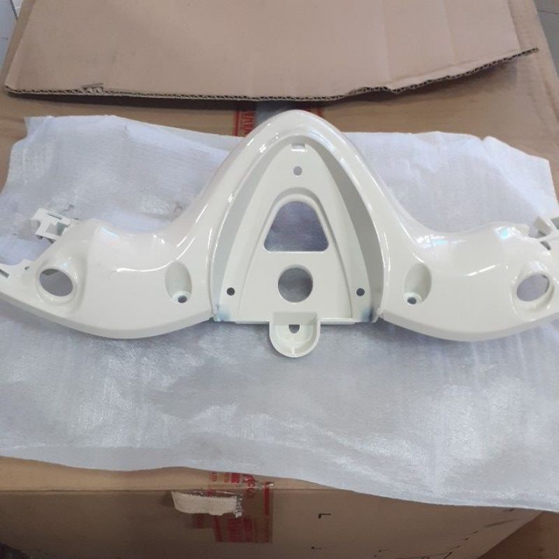 Nắp che tay lái Mio Classico