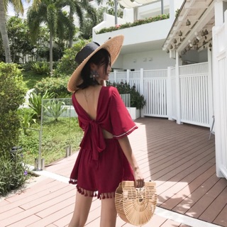 Jumpsuit/đồ bay ngắn đi biển thắt nơ lưng hở lưng cổ V cổ tim