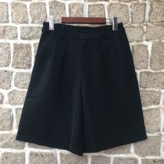 Quần lửng nữ ống rộng dài 52cm