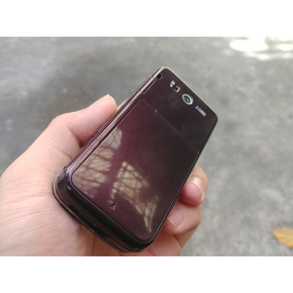 Điện thoại Sharp 812sh màu nâu