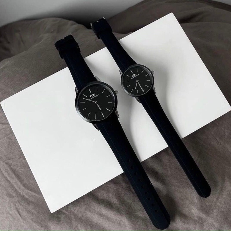 Đồng hồ DW Iconic Motion new xinh xắn dành cho nam và nữ