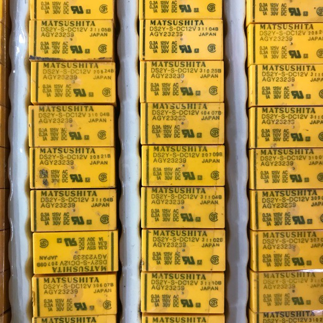 LQ-5 chiếc rơ le 12v 8 chân