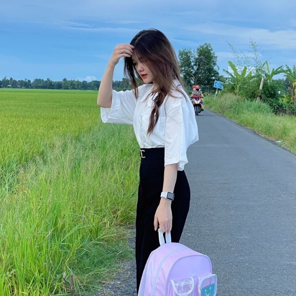 Áo sơ mi trắng tay lỡ ,áo sơ mi cổ sen , áo babydoll cổ sen dáng rộng dễ thương ( hình chính chủ ) PLA50