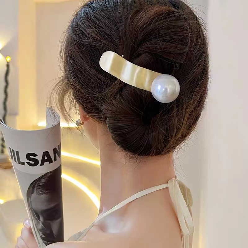 Kẹp Tóc Đính Ngọc Trai Kiểu Dáng Mới 2022