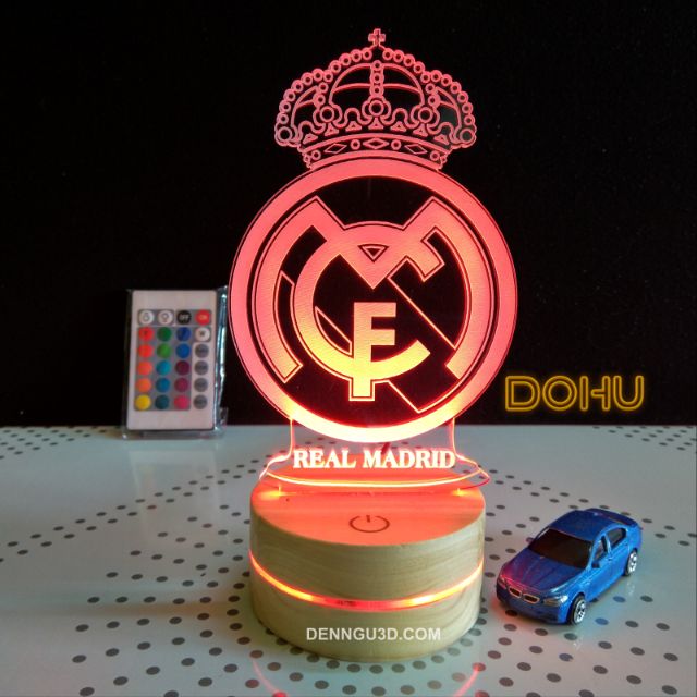 Đèn Để Bàn Bóng Đá Logo Real Madrid 16 Màu Kèm Khiển Và Dây Cáp (Có Video Sản Xuất).