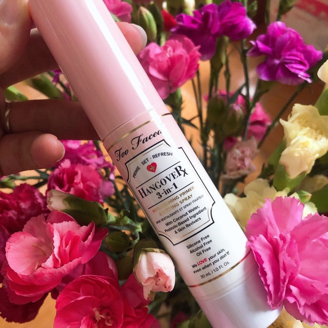 Xịt khoáng khoá nền Too Faced HangovePX
