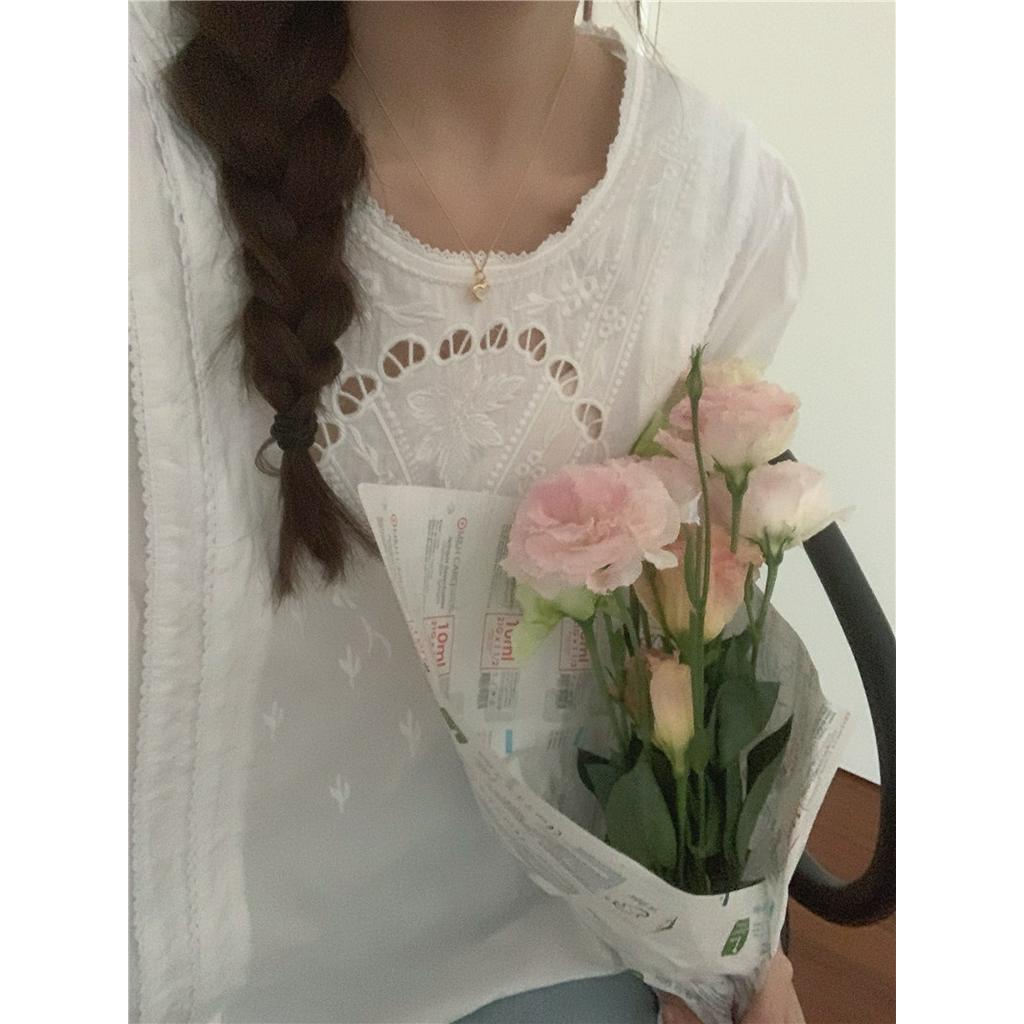 Áo Thun Cổ Tròn Ngắn Tay Thêu Hoa Thời Trang Tinh Tế 60639
