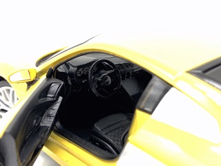 Xe mô hình Audi R8 V10 1:24 Welly