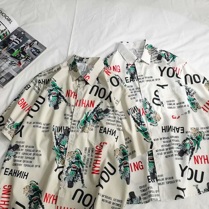 YJ Ღ『M-3XL』Spot Real Shot New Summer Trend Urban Fashion Wild Loose Comfortable Irregular English Printing Printed Men's Short-sleeved Shirt