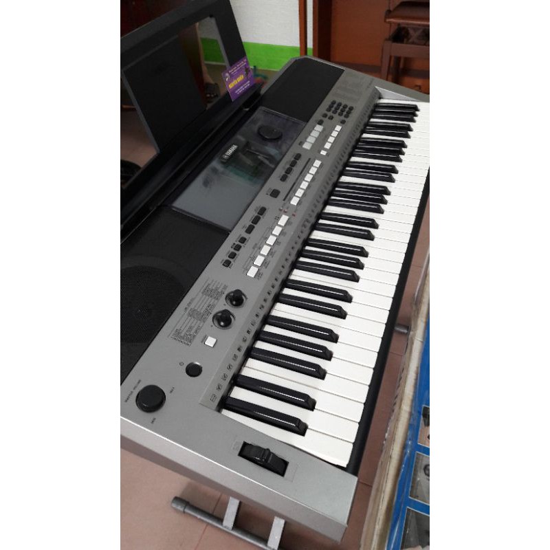 đàn organ yamaha psr E 443 mới 99% như khui thùng