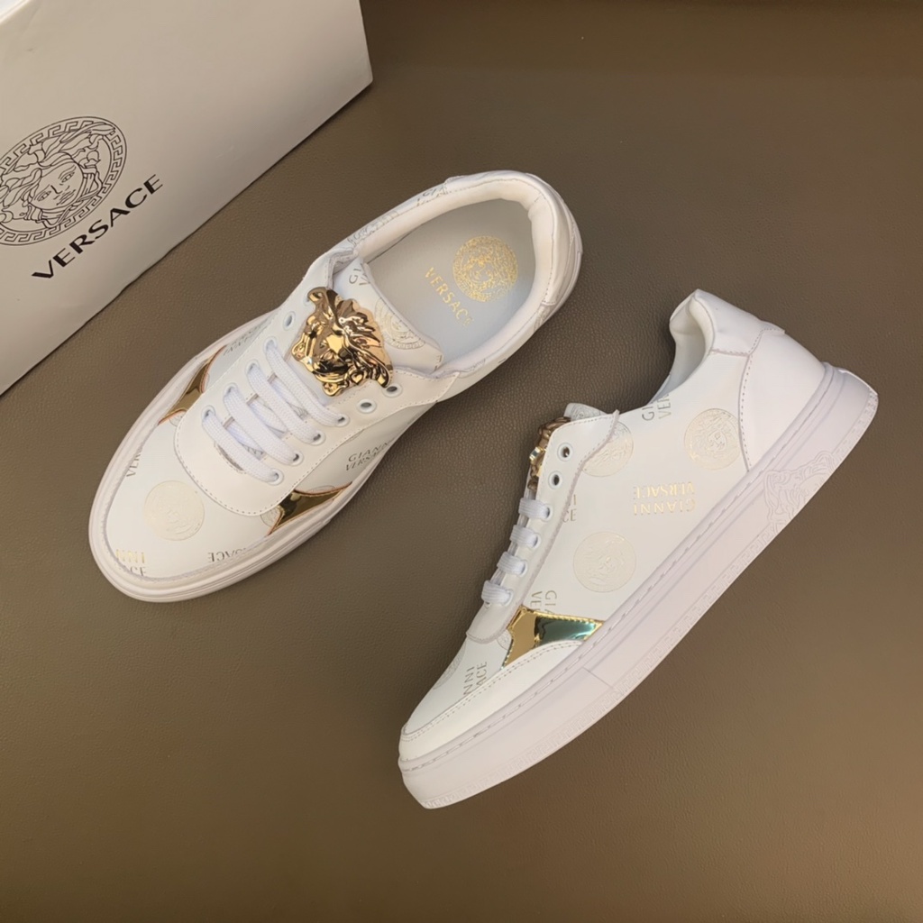 Giày thể thao nam da thật VERSACE thiết kế trẻ trung với họa tiết mang hơi hướng retro