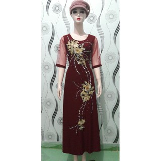 Đầm trung niên dạ hội