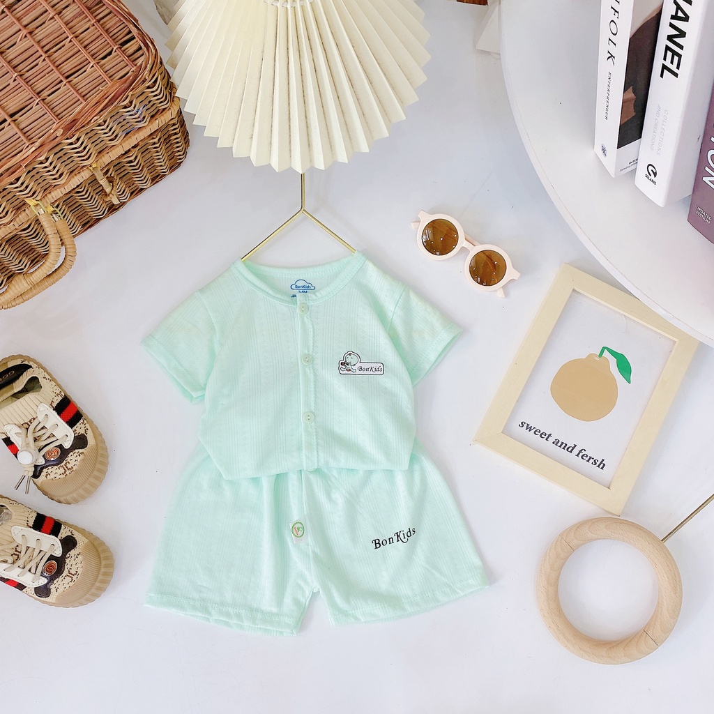 Bộ Cộc Tay Cài Khuy Giữa Cho Bé Sơ Sinh Từ 0-11kg Vải Thông Hơi Cao Cấp , Vải Mềm - Đẹp - Thấm Hút Mồ Hôi Tốt - 𝐁𝐎𝟏𝟖