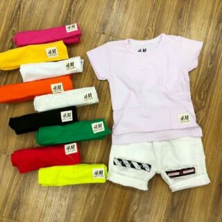 Set bộ áo và quần 120 k .